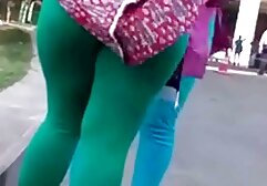 Wanita mengundang japan video sek saya untuk pemotretan.