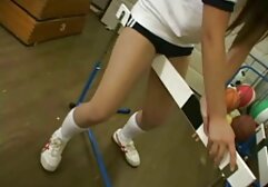 Gadis berambut vidio xxx com jepang hitam di getaran.